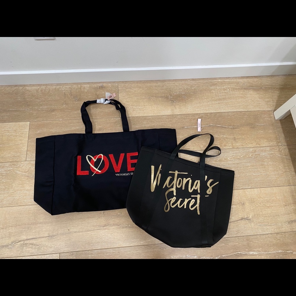 NWT Victoria secret bags qty 2